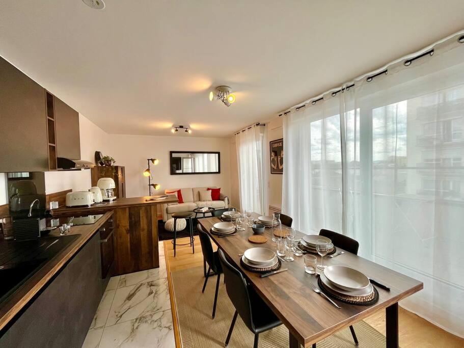 Hermes - Reims En Grand Appartement Buitenkant foto